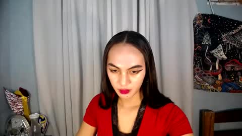 Snapshot of yumiexx chatting on June 25, 2026, 2:11 am CALL ME YUMLEXX online show from June 25, 2026, 2:11 am