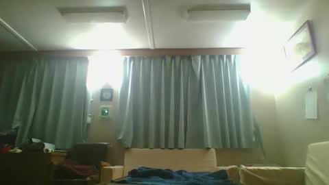 Snapshot of yummburgermo chatting on October 10, 2025, 3:55 pm yummburgermo online show from October 10, 2025, 3:55 pm
