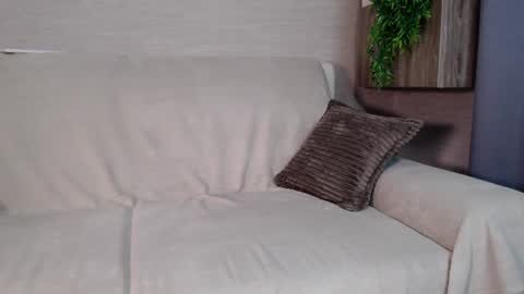 you babe online show from June 16, 2026, 7:33 am