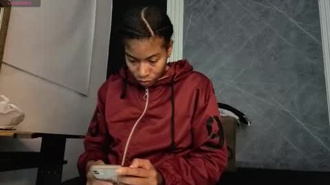 Snapshot of yummyduo chatting on November 6, 2025, 10:49 am Yummyduo online show from November 6, 2025, 10:49 am