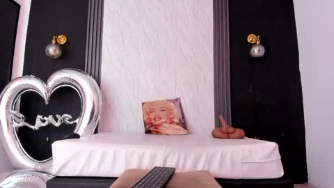 Yummyduo online show from May 28, 2026, 11:07 am