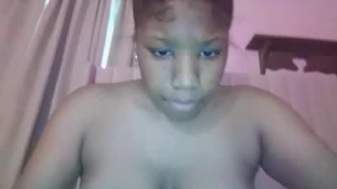 yummygirl659346 online show from August 7, 2026, 11:51 pm