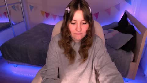 YummyPolly online show from January 26, 2025, 11:39 pm