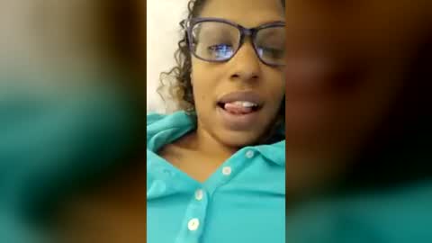 yumnum33 online show from June 27, 2026, 7:19 pm