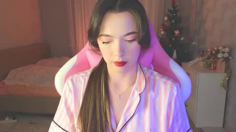 Yuna online show from December 20, 2025, 1:56 am