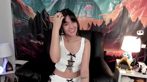 Yuna online show from October 29, 2025, 2:52 pm