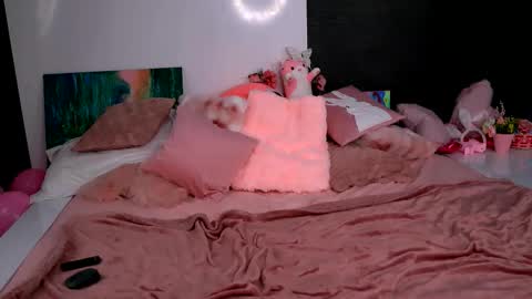 YunaHaruno online show from March 11, 2026, 4:18 am