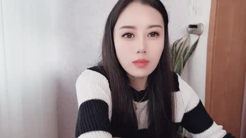 YunEr online show from October 17, 2025, 3:20 am