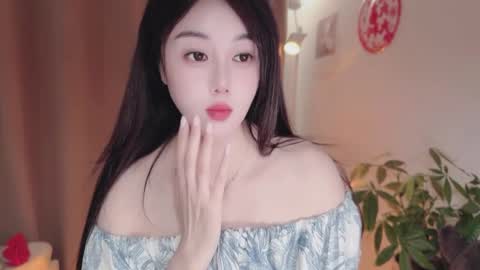 YunEr online show from March 21, 2026, 5:23 am