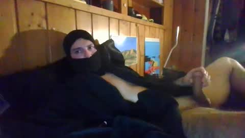 yungboywet online show from January 14, 2025, 6:13 am