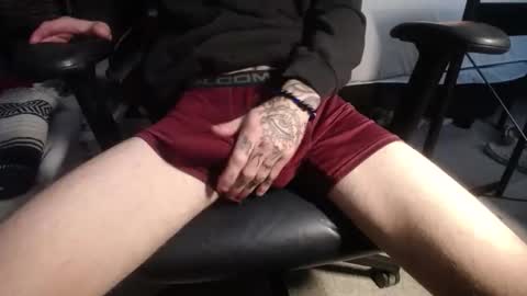 yungdoobie online show from February 16, 2026, 12:40 am