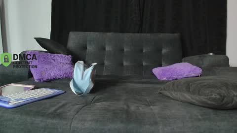 Snapshot of yungelitamor_ chatting on January 19, 2026, 4:38 am ELITA online show from January 19, 2026, 4:38 am