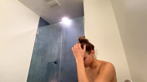 Snapshot of yungfemslut chatting on October 5, 2025, 8:51 pm BbyTSSLut online show from October 5, 2025, 8:51 pm