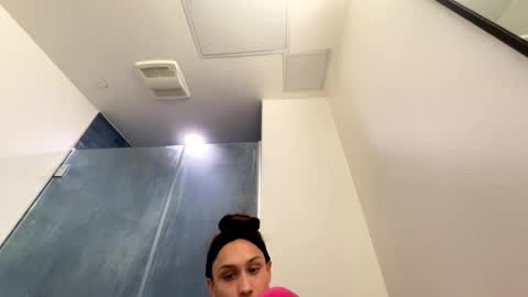 Snapshot of yungfemslut chatting on October 7, 2025, 11:13 pm BbyTSSLut online show from October 7, 2025, 11:13 pm