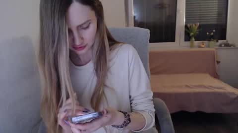  Berry  online show from April 17, 2026, 11:52 pm