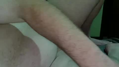 yunginhung12 online show from December 20, 2025, 8:43 am