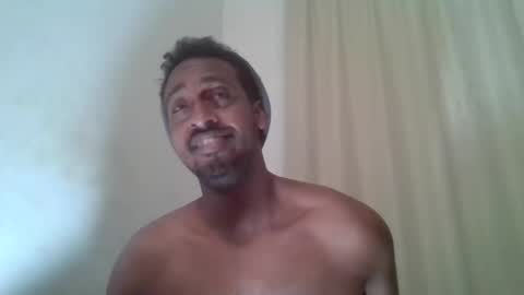 Snapshot of yungma chatting on December 15, 2024, 12:40 am yungswade online show from December 15, 2024, 12:40 am