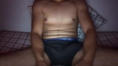 YungThickkLatinoo online show from November 18, 2025, 7:35 am