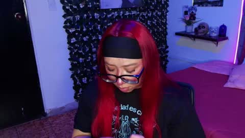 Snapshot of yuno_xx chatting on November 2, 2025, 5:15 pm Kata online show from November 2, 2025, 5:15 pm