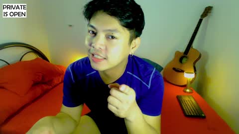 Snapshot of yuri_nation chatting on February 8, 2025, 1:54 am yuri nation online show from February 8, 2025, 1:54 am