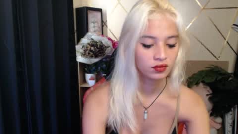 Snapshot of yurie_cummster chatting on September 10, 2025, 10:32 pm yurie_cummster online show from September 10, 2025, 10:32 pm