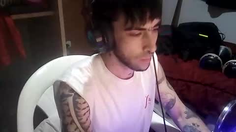 Snapshot of yuumis chatting on October 8, 2025, 6:33 am Yuumi online show from October 8, 2025, 6:33 am