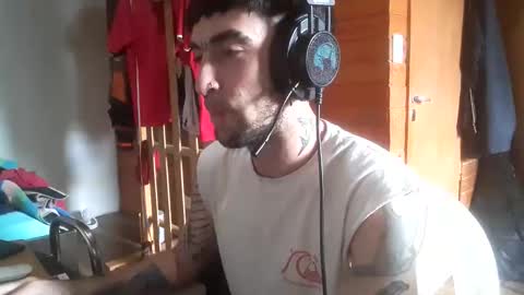 Snapshot of yuumis chatting on November 11, 2025, 6:52 pm Yuumi online show from November 11, 2025, 6:52 pm