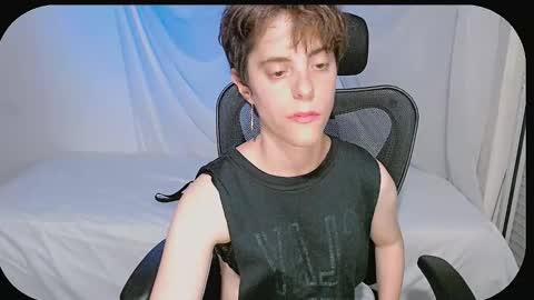 Snapshot of yuyito15 chatting on January 9, 2025, 2:01 am Yuyu online show from January 9, 2025, 2:01 am