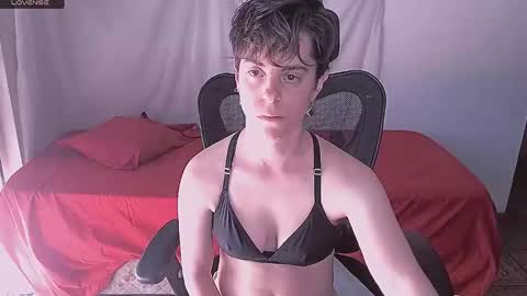 Snapshot of yuyito15 chatting on November 3, 2025, 5:36 pm Yuyu online show from November 3, 2025, 5:36 pm