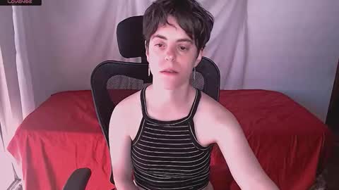 Snapshot of yuyito15 chatting on November 10, 2025, 7:57 pm Yuyu online show from November 10, 2025, 7:57 pm