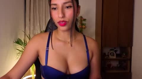 yuzii Im new to these pages so I hope you guys are kind to me. online show from March 10, 2026, 2:38 am