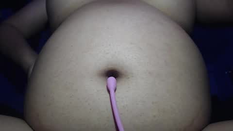 Snapshot of yvie__ chatting on October 29, 2025, 4:15 am Eve online show from October 29, 2025, 4:15 am