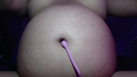 Snapshot of yvie__ chatting on November 10, 2025, 4:28 pm Eve online show from November 10, 2025, 4:28 pm