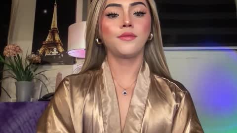 Miss Cali online show from October 8, 2025, 7:22 pm