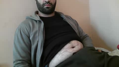 Snapshot of yxxtxxdentyk chatting on December 9, 2024, 5:29 am Bi BearXXX online show from December 9, 2024, 5:29 am