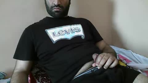 Snapshot of yxxtxxdentyk chatting on April 18, 2026, 5:44 am Bi BearXXX online show from April 18, 2026, 5:44 am