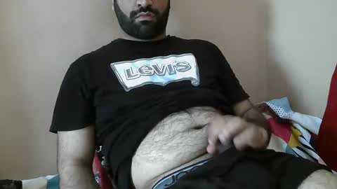Snapshot of yxxtxxdentyk chatting on May 13, 2026, 4:54 am Bi BearXXX online show from May 13, 2026, 4:54 am