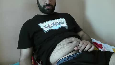 Snapshot of yxxtxxdentyk chatting on May 14, 2026, 5:03 am Bi BearXXX online show from May 14, 2026, 5:03 am