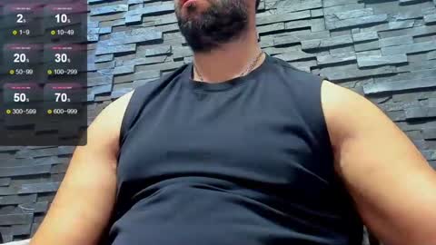 Snapshot of yy_david_yy chatting on December 21, 2024, 9:25 pm David online show from December 21, 2024, 9:25 pm