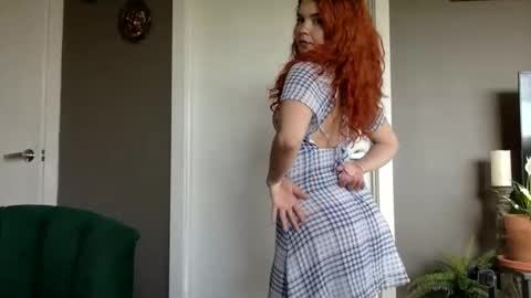 Snapshot of yyuckyy chatting on May 5, 2026, 1:35 am Yucky online show from May 5, 2026, 1:35 am