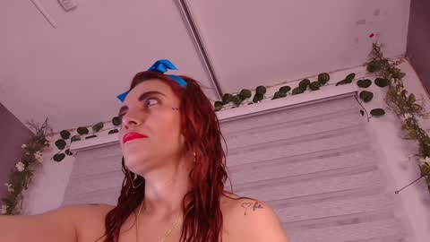Zoe  online show from January 10, 2025, 2:57 am