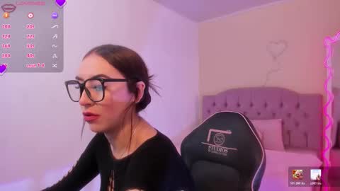 Snapshot of zaafira_tay chatting on February 4, 2026, 11:27 am zaafira_tay online show from February 4, 2026, 11:27 am