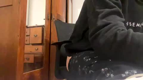 zac15876 online show from December 28, 2024, 8:58 am