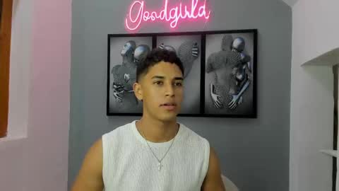 Snapshot of zac_dehaan chatting on October 9, 2025, 3:26 am Zac Dehaan online show from October 9, 2025, 3:26 am