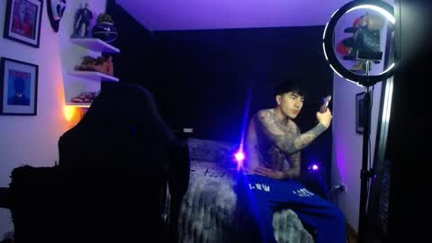 Snapshot of zac_muller1 chatting on November 11, 2025, 5:40 am zac_muller1 online show from November 11, 2025, 5:40 am