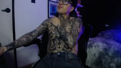 Snapshot of zac_muller1 chatting on November 15, 2025, 8:44 am zac_muller1 online show from November 15, 2025, 8:44 am