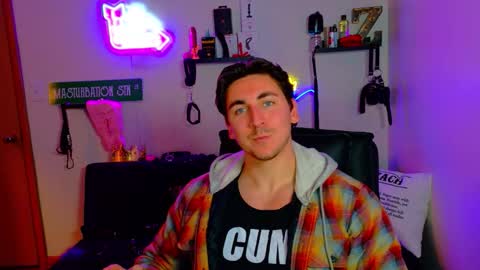 Snapshot of zach_rhyder chatting on March 11, 2026, 11:22 pm Zach Rhyder online show from March 11, 2026, 11:22 pm