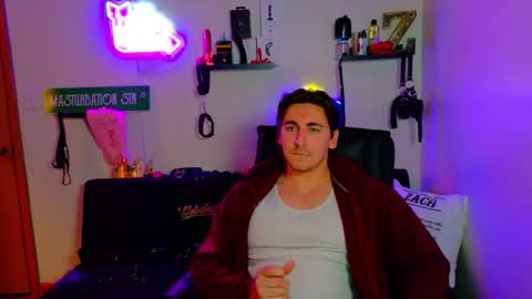 Snapshot of zach_rhyder chatting on March 20, 2026, 1:32 am Zach Rhyder online show from March 20, 2026, 1:32 am