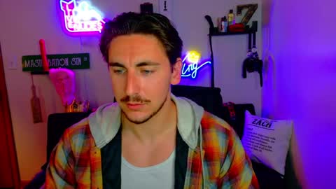 Snapshot of zach_rhyder chatting on May 12, 2026, 2:19 am Zach Rhyder online show from May 12, 2026, 2:19 am