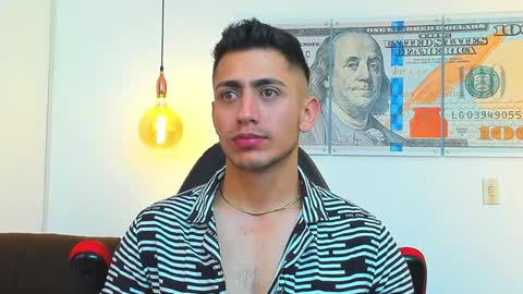 zachpri20 online show from January 12, 2025, 10:56 am